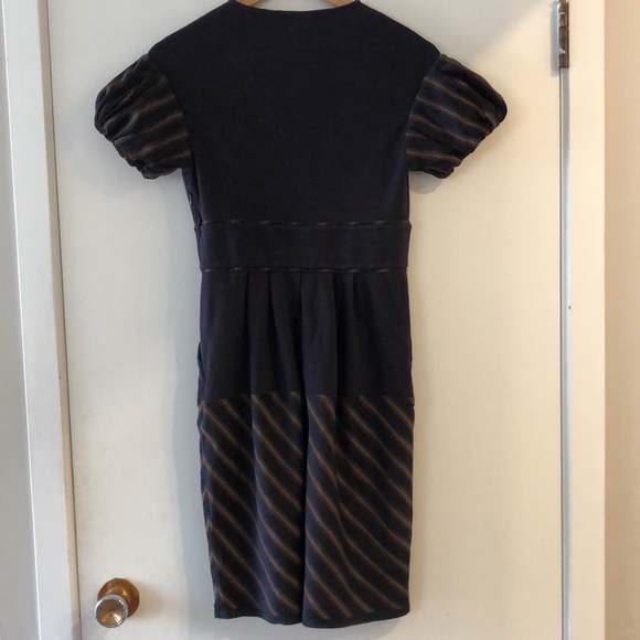 Size 4 BCBG dress - Picture 2 of 4